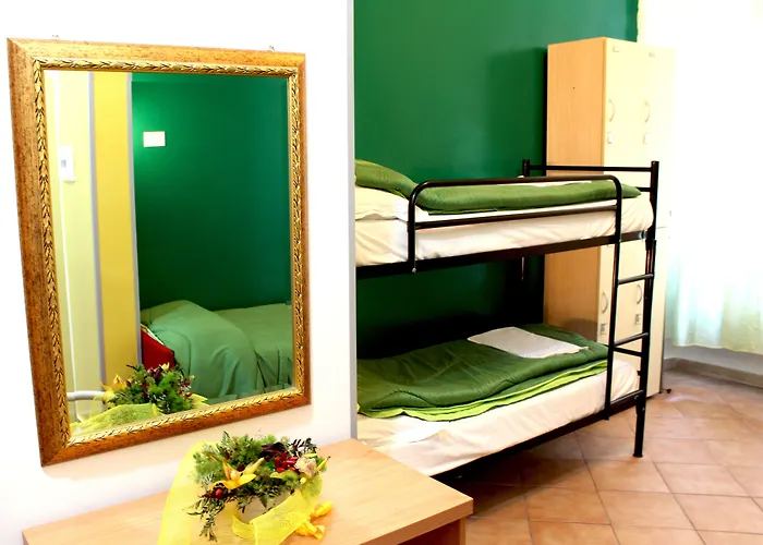 Legend R.g. Hostel