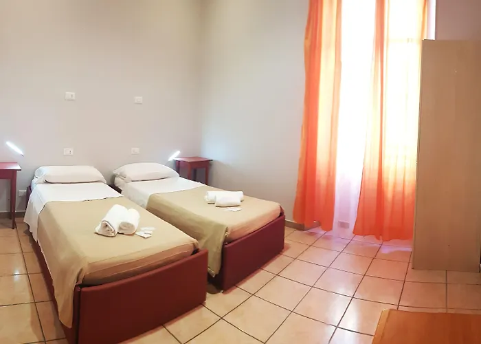 Legend R.g. Hostel Roma