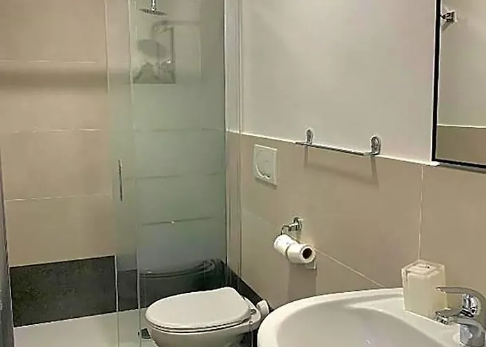 Hostel Legend R.g. Roma